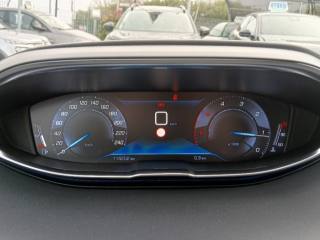 PEUGEOT 5008 usata, con Autoradio