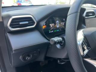 MG ZS usata, con Touch screen