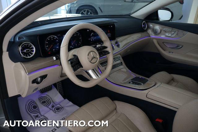 MERCEDES-BENZ E 220 usata, con Cerchi in lega