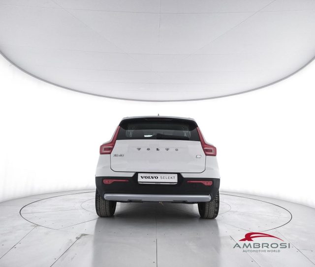 VOLVO XC40 usata 5