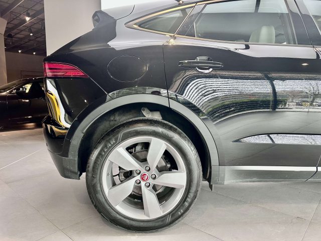 JAGUAR E-Pace usata, con Alzacristalli elettrici