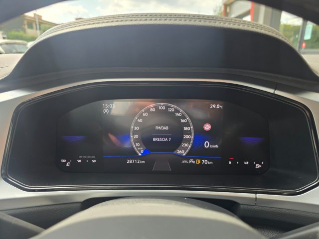 VOLKSWAGEN T-Roc usata, con MP3