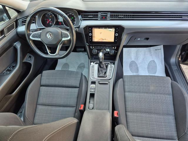 VOLKSWAGEN Passat Variant usata, con Fendinebbia