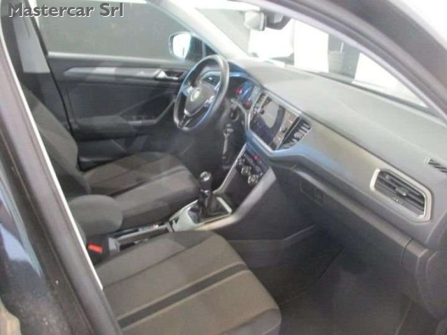 VOLKSWAGEN T-Roc usata, con Alzacristalli elettrici