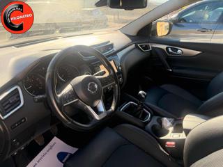 NISSAN Qashqai usata, con Boardcomputer