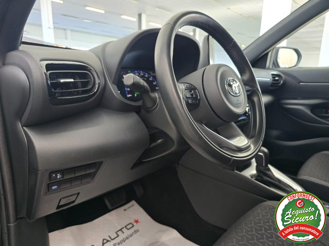 TOYOTA Yaris Cross usata, con Tetto panorama