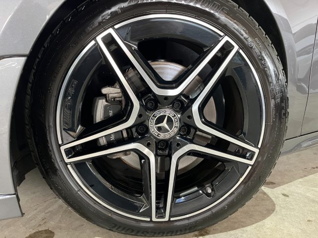 MERCEDES-BENZ B 180 usata, con Chiusura centralizzata