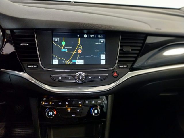 OPEL Astra usata, con Climatizzatore