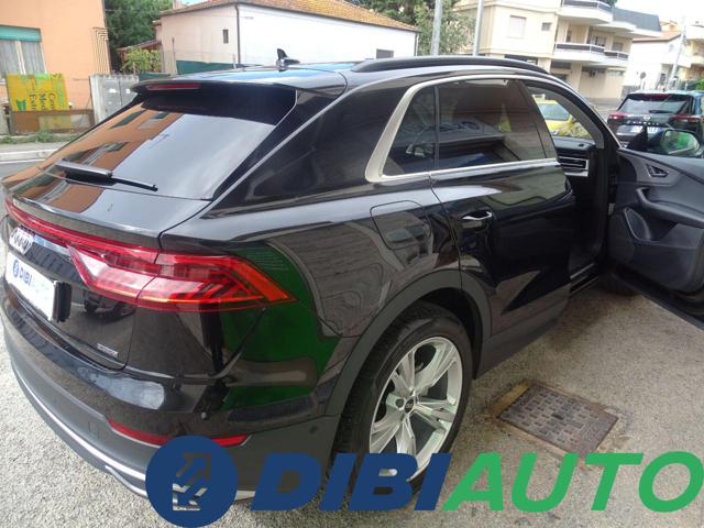 AUDI Q8 usata, con Autoradio