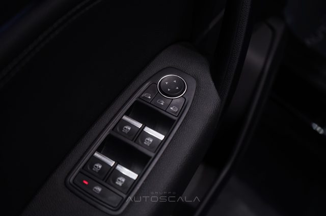 RENAULT Captur usata, con Controllo trazione
