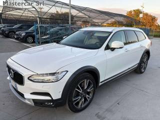 VOLVO V90 Cross Country usata, con Airbag