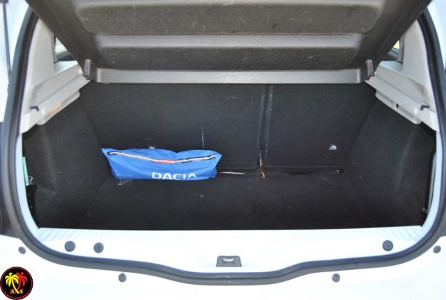 DACIA Sandero usata, con Sedile posteriore sdoppiato