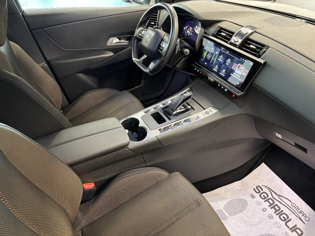 DS AUTOMOBILES DS 7 usata, con Controllo automatico clima