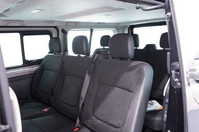 RENAULT Trafic usata, con Isofix