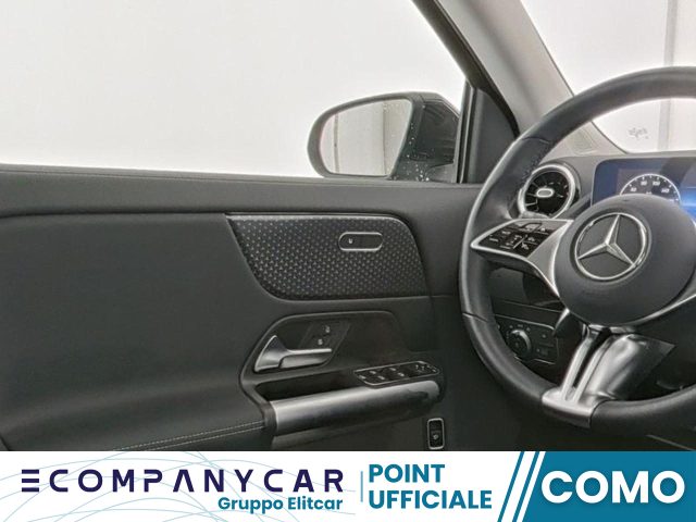 MERCEDES-BENZ GLA 180 usata, con Autoradio