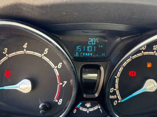 FORD Fiesta usata, con Controllo trazione