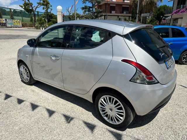 LANCIA Ypsilon usata, con Chiusura centralizzata