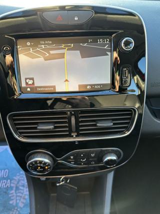 RENAULT Clio usata, con Controllo automatico clima