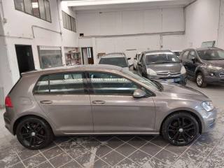 VOLKSWAGEN Golf usata, con Airbag