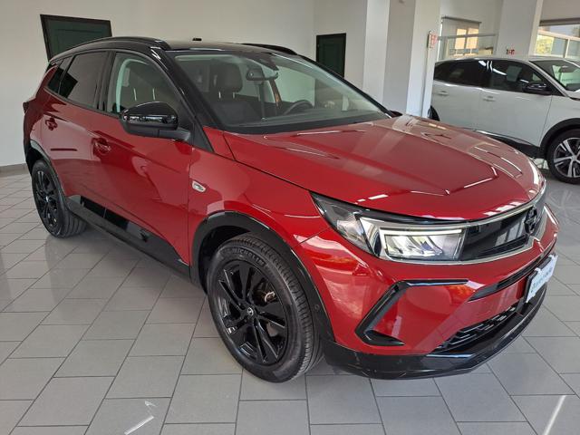OPEL Grandland usata, con Volante in pelle