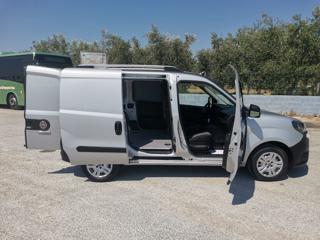 FIAT Doblo usata, con Alzacristalli elettrici