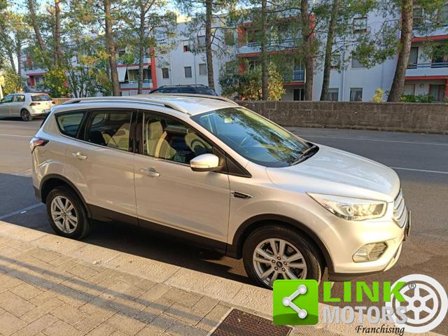 FORD Kuga usata, con Pneumatici estivi