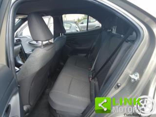 TOYOTA Yaris Cross usata, con Sedile posteriore sdoppiato