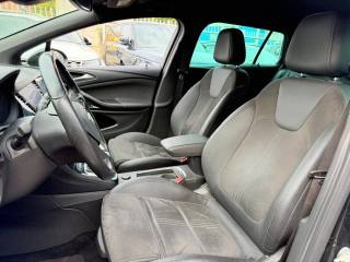OPEL Astra usata, con Controllo trazione