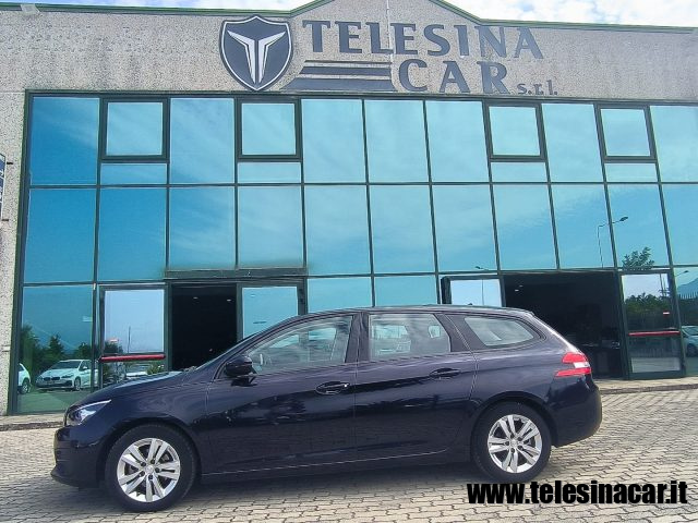 PEUGEOT 308 usata, con Autoradio