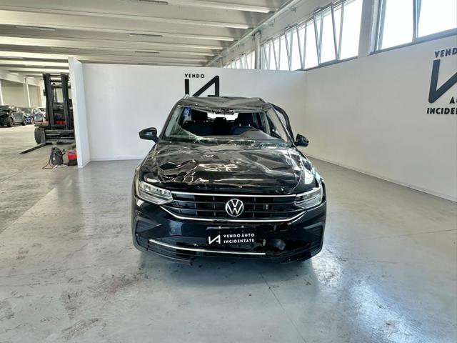VOLKSWAGEN Tiguan usata, con Airbag