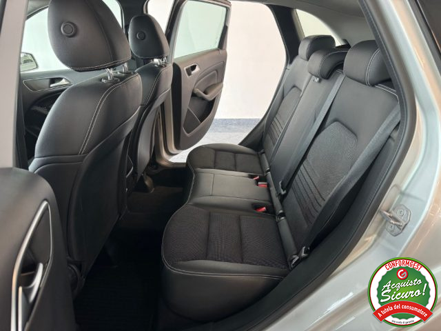 MERCEDES-BENZ B 180 usata, con Chiusura centralizzata