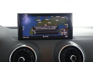 AUDI Q2 usata 10