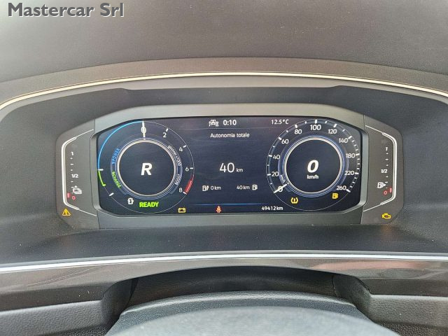 VOLKSWAGEN Tiguan usata, con Volante in pelle