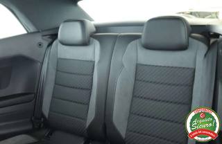 VOLKSWAGEN T-Roc usata, con Sedili riscaldati