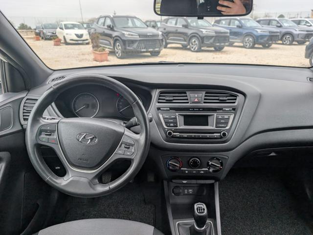 HYUNDAI i20 usata, con Boardcomputer