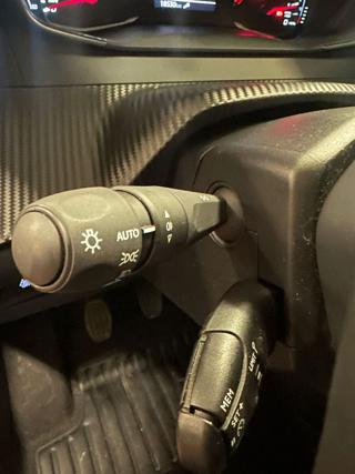PEUGEOT 208 usata, con Sistema di navigazione
