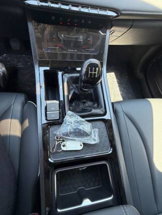 DR MOTOR DR5 usata, con Fari LED