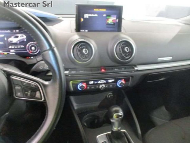 AUDI A3 usata, con Autoradio