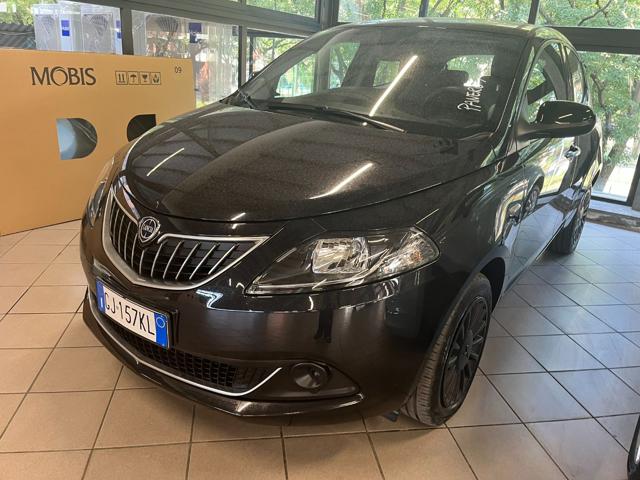 LANCIA Ypsilon usata, con Servosterzo