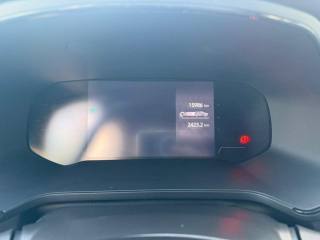 RENAULT Captur usata, con Bracciolo