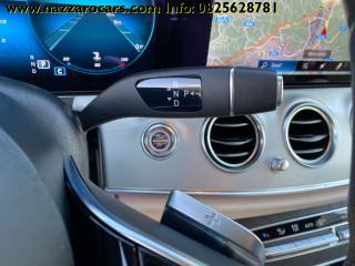 MERCEDES-BENZ E 220 usata, con Leve al volante