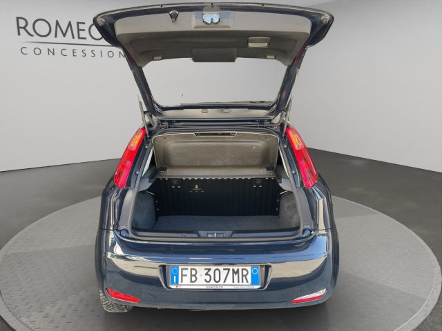 FIAT Punto usata 21