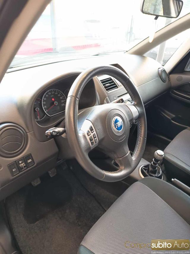 FIAT Sedici usata 16