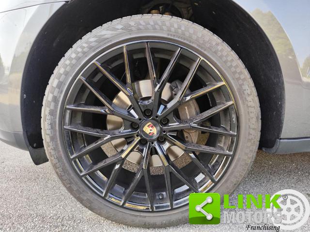 PORSCHE Macan usata, con Chiusura centralizzata