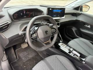 PEUGEOT 208 usata, con Airbag testa