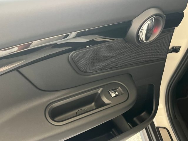 MINI Mini usata, con Controllo elettronico della corsia