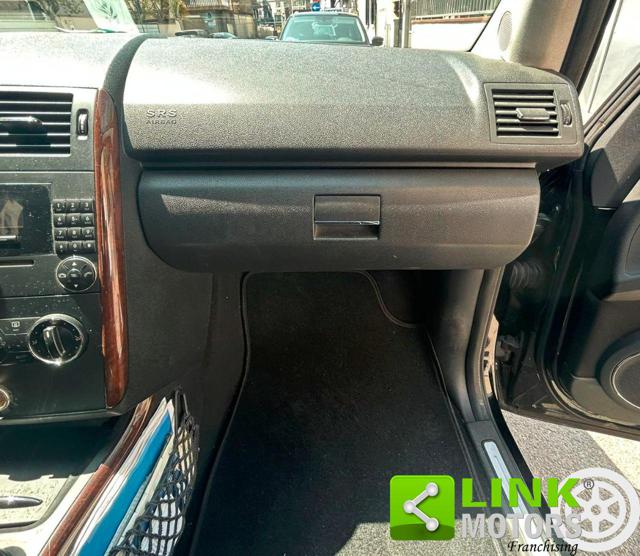 MERCEDES-BENZ A 180 usata, con Climatizzatore