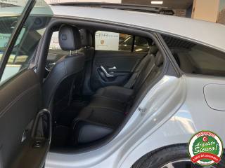 MERCEDES-BENZ CLA 180 usata, con Sedili riscaldati