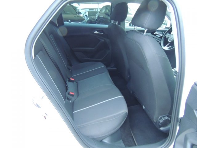 AUDI A1 usata, con Autoradio