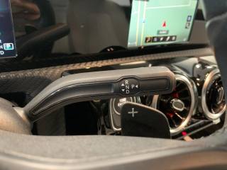 MERCEDES-BENZ A 180 usata, con Fari direzionali